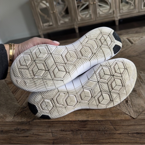 Nike Womens Flex Contact Running Shoe Size 8 - Picture 8 of 11